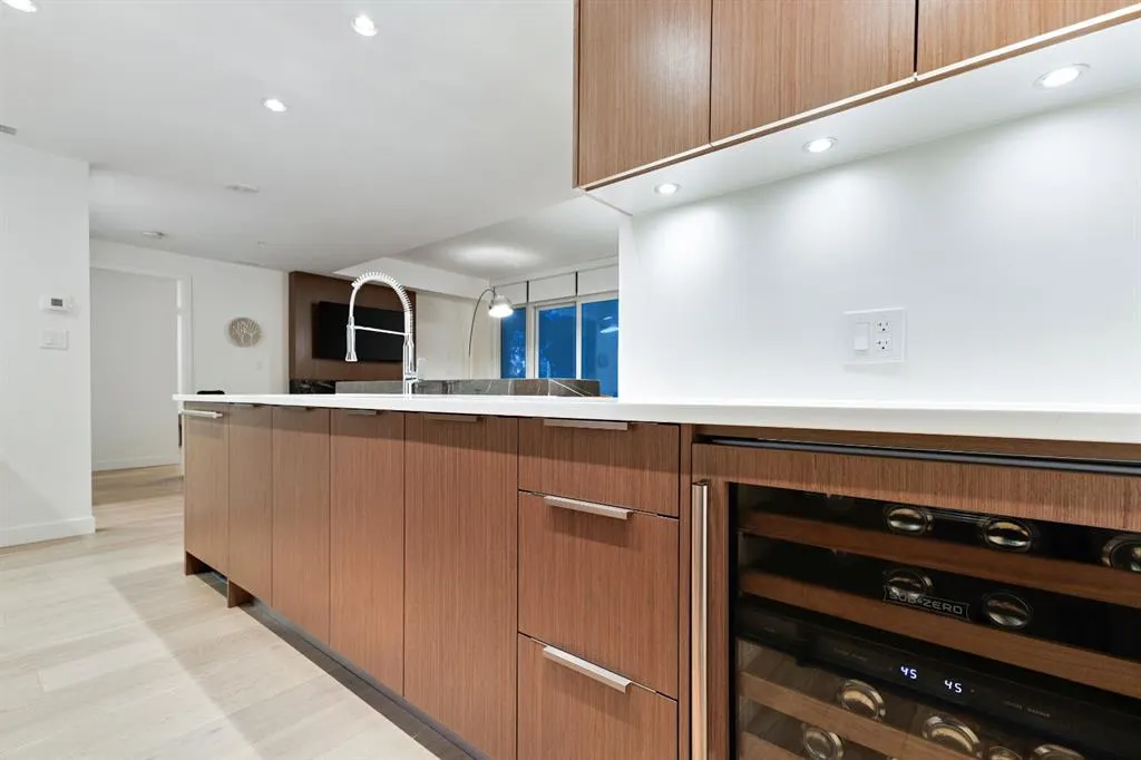 128 Waterfront Court SW, #104