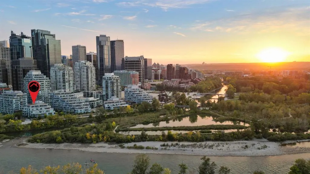 128 Waterfront Court SW, #104
