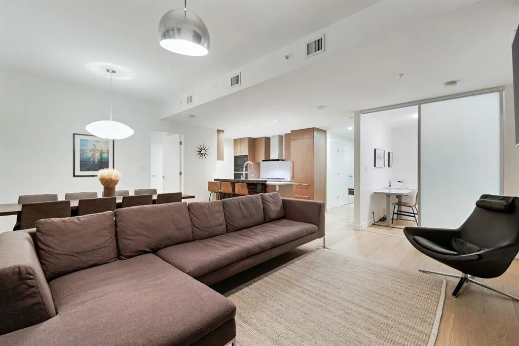 128 Waterfront Court SW, #104