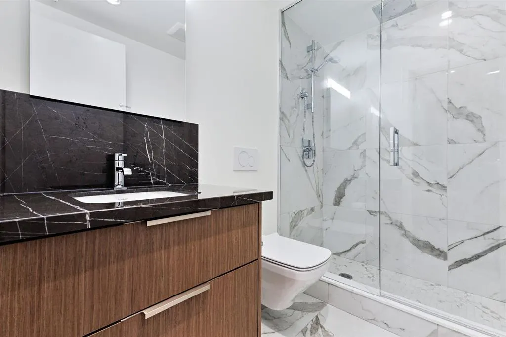 128 Waterfront Court SW, #104