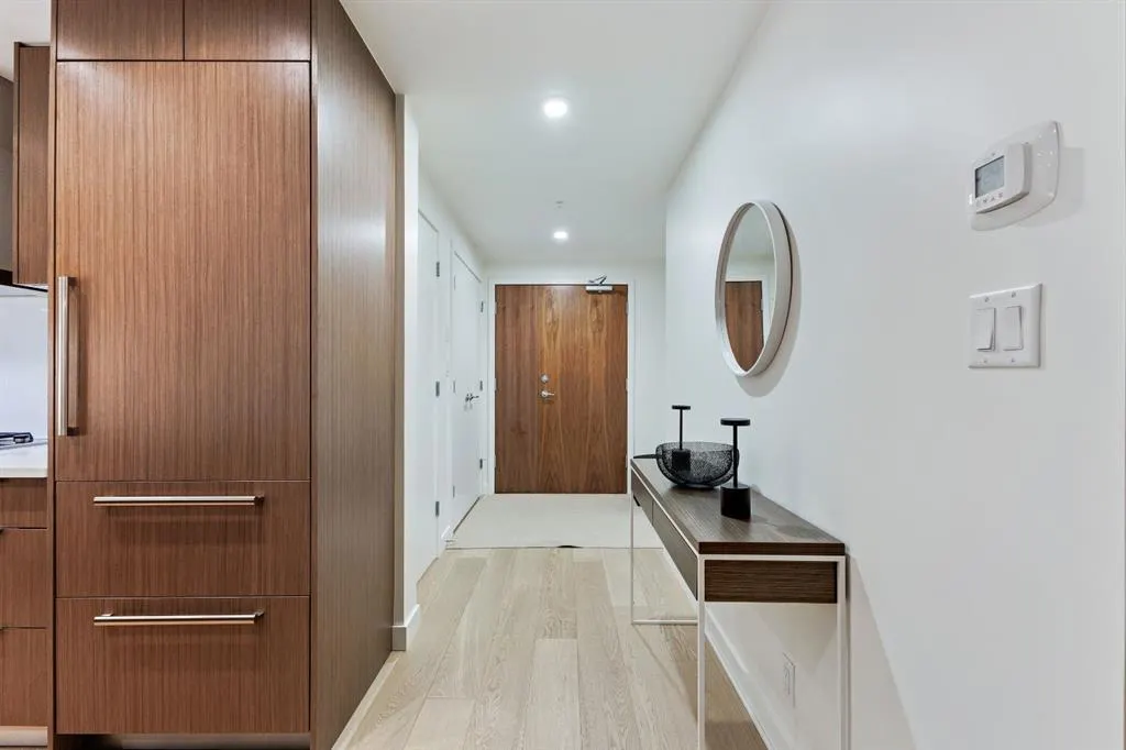 128 Waterfront Court SW, #104