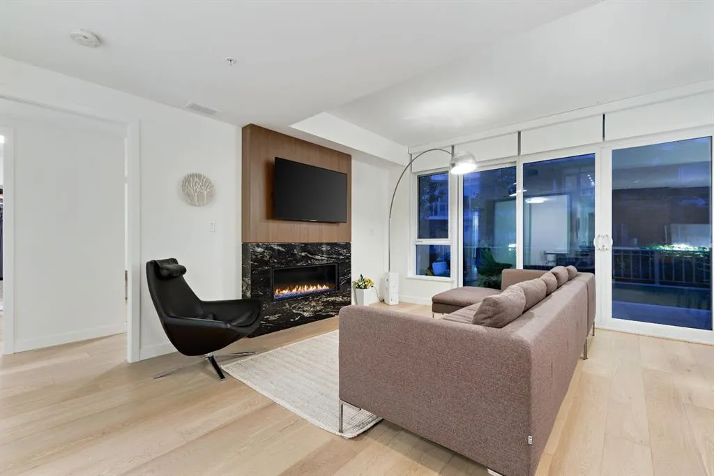 128 Waterfront Court SW, #104