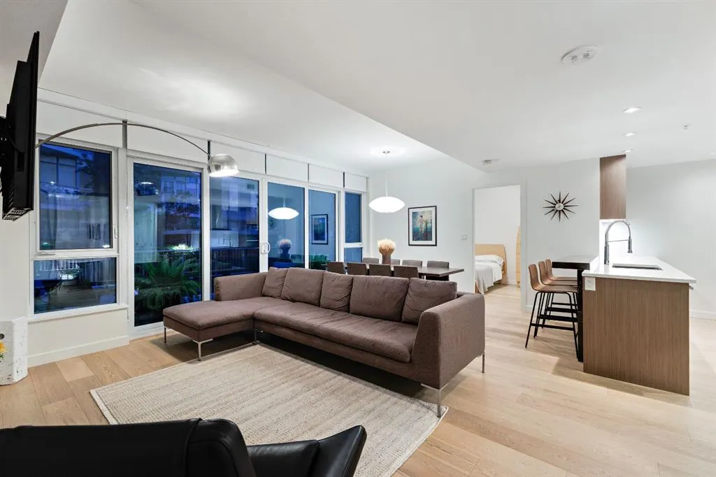 128 Waterfront Court SW, #104