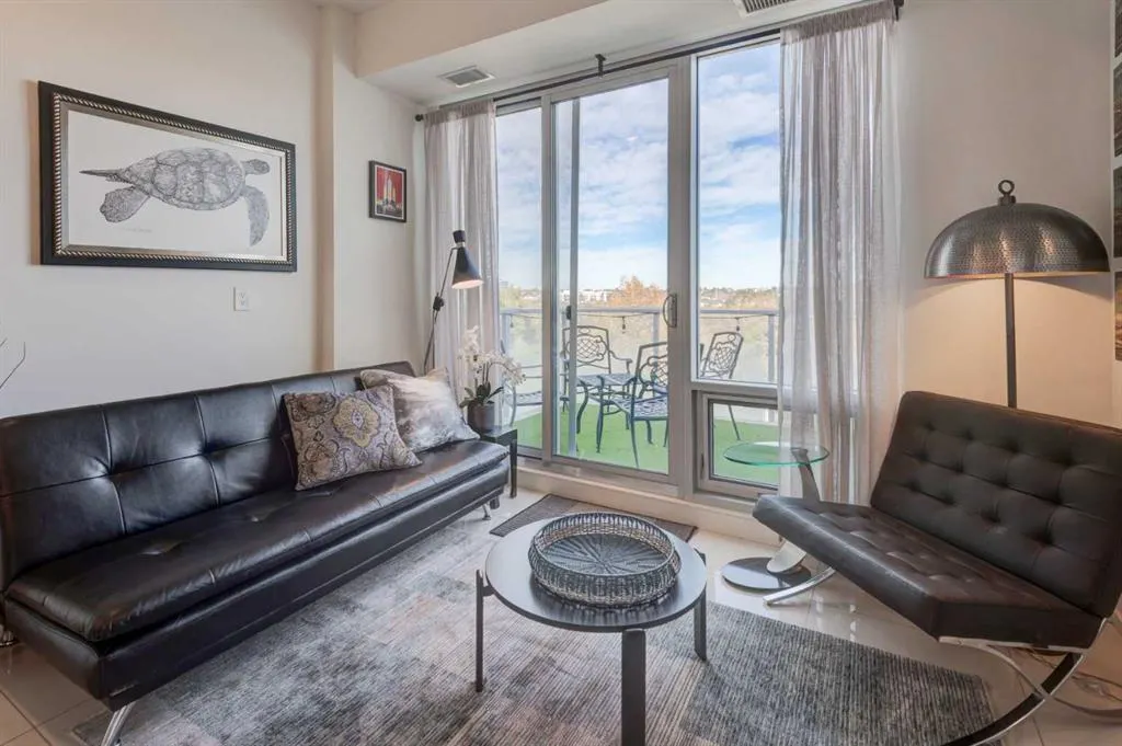 1020 9 Avenue SE, #704