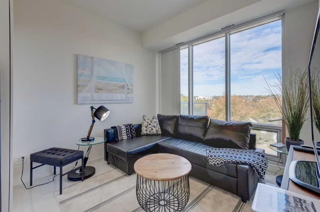 1020 9 Avenue SE, #704
