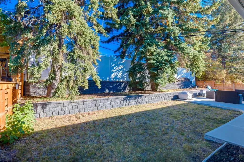 32 Calandar Road NW