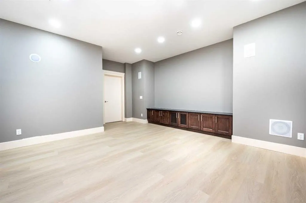 283185 Serenity Place