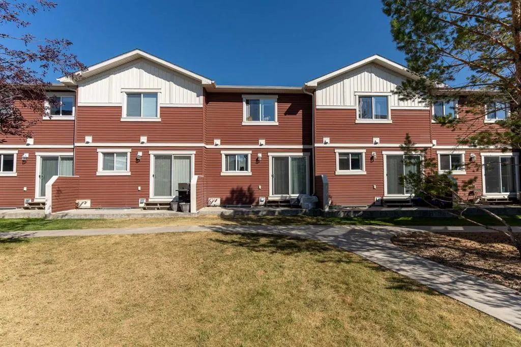 221 Silkstone Road W, #5