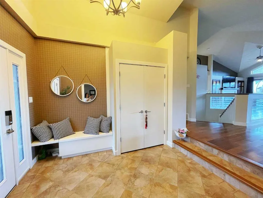 534 Canyon Cove W