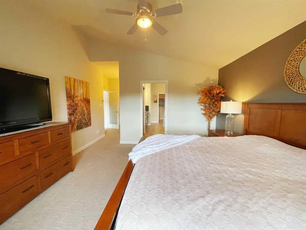 534 Canyon Cove W