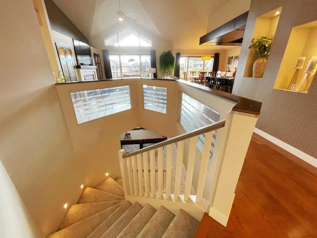 534 Canyon Cove W