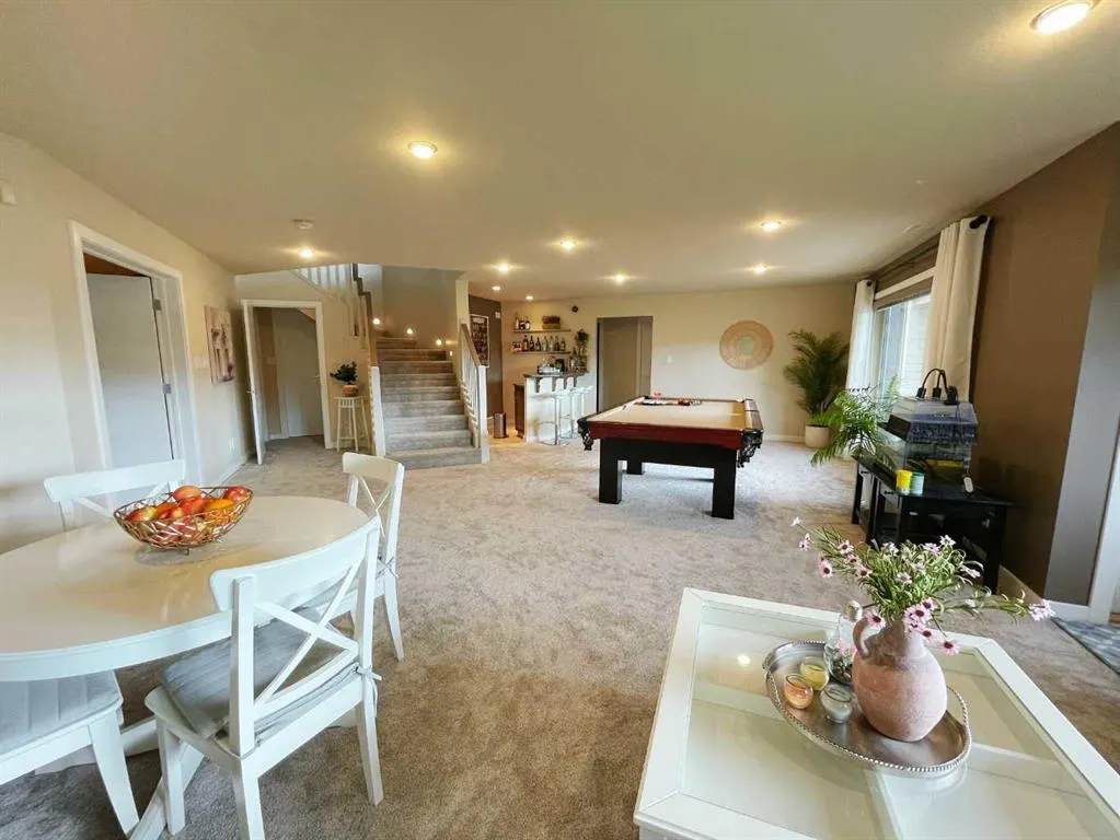 534 Canyon Cove W
