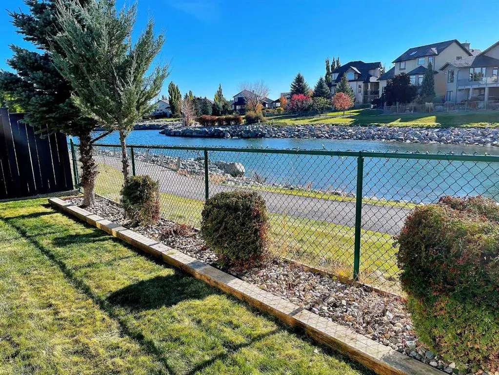 534 Canyon Cove W