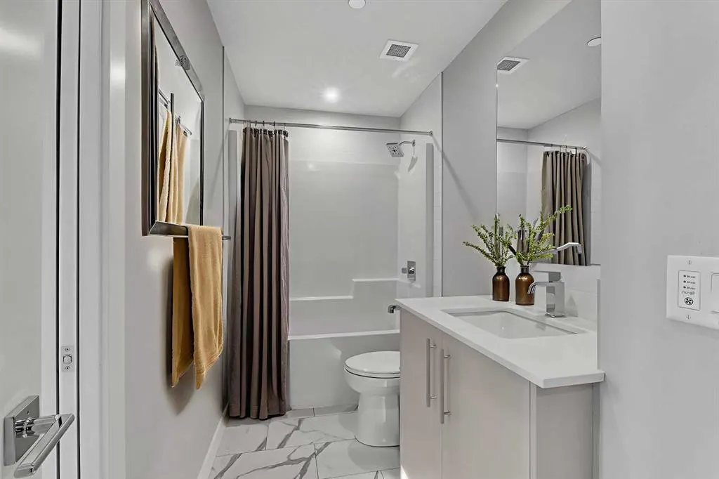 8230 Broadcast Avenue SW, #516