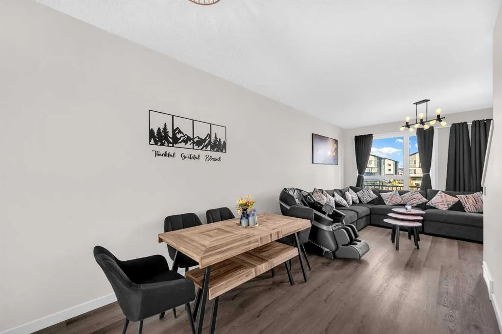 301 Redstone Boulevard NE, #136