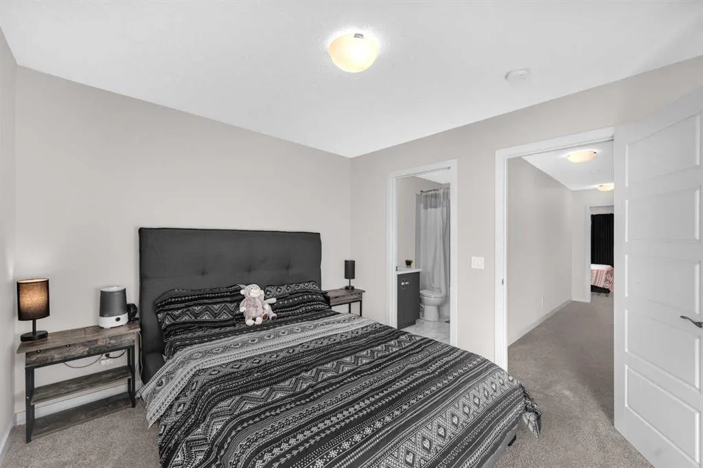 301 Redstone Boulevard NE, #136