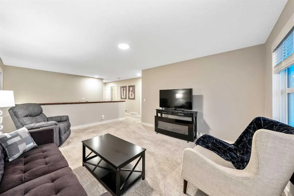 153 Boulder Creek Place