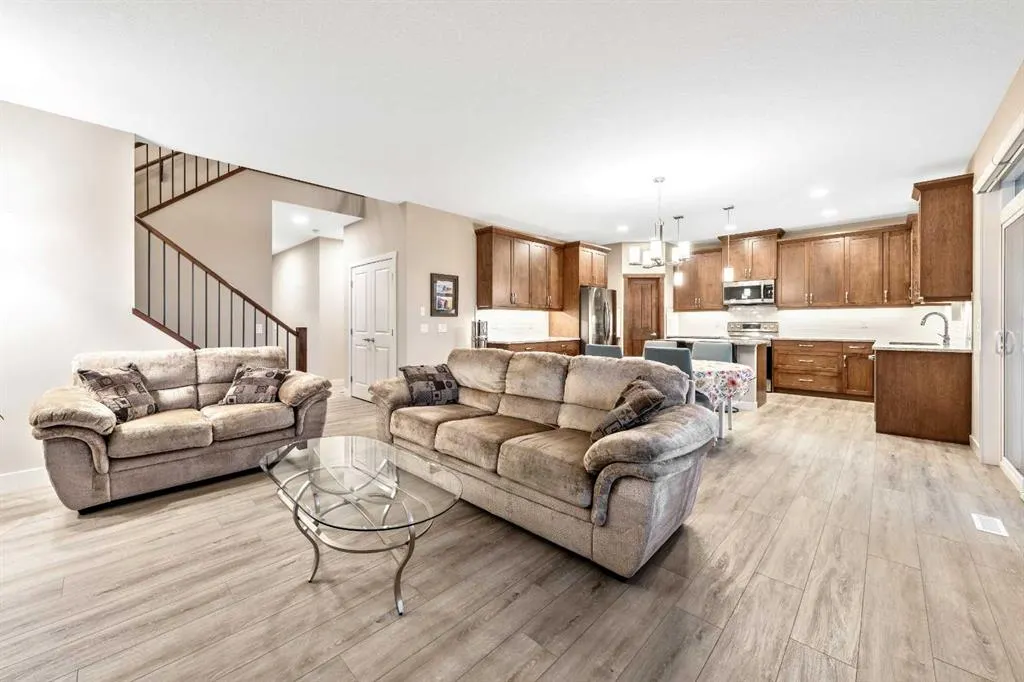 153 Boulder Creek Place