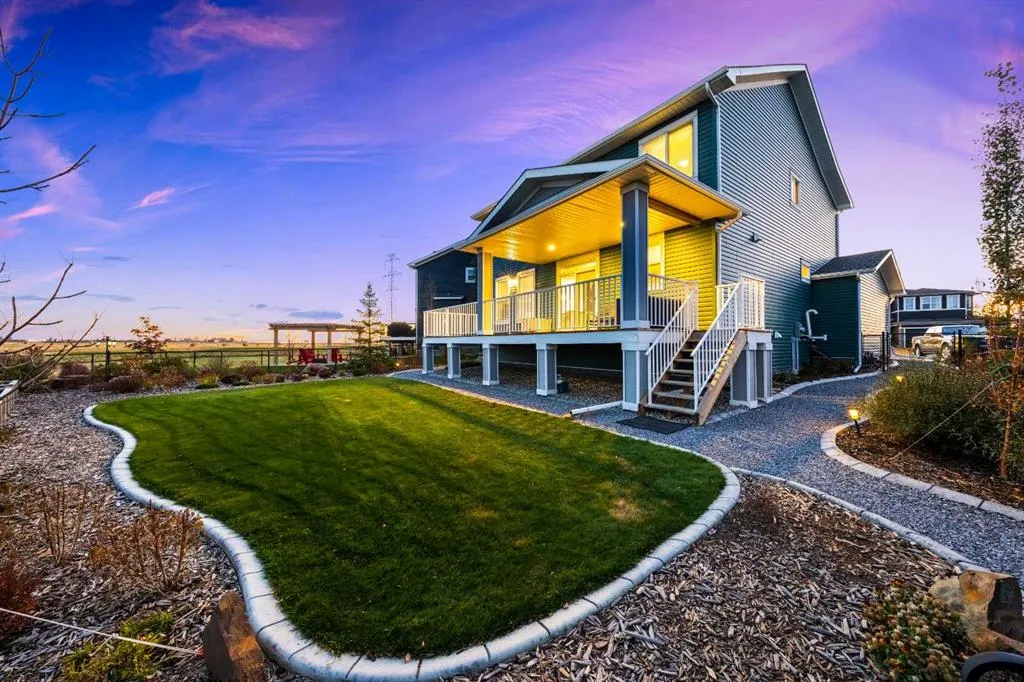 153 Boulder Creek Place