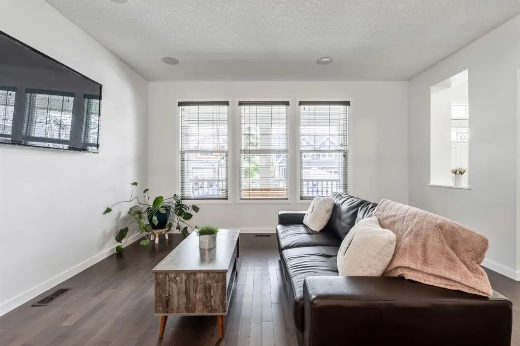 773 River Heights Crescent