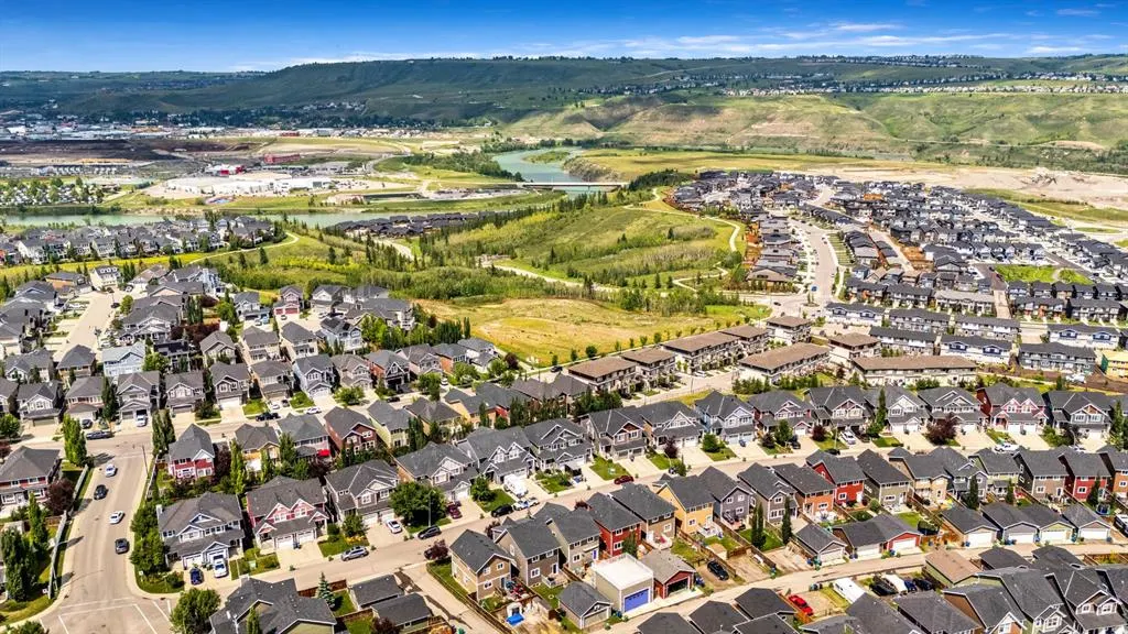 773 River Heights Crescent