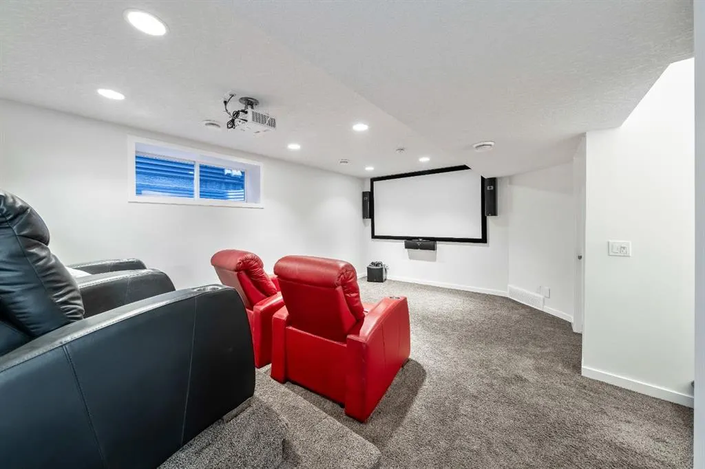 773 River Heights Crescent