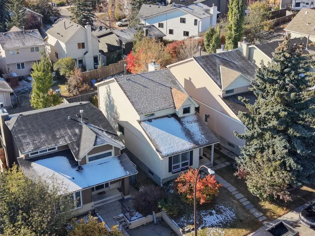 27 Strathearn Crescent SW