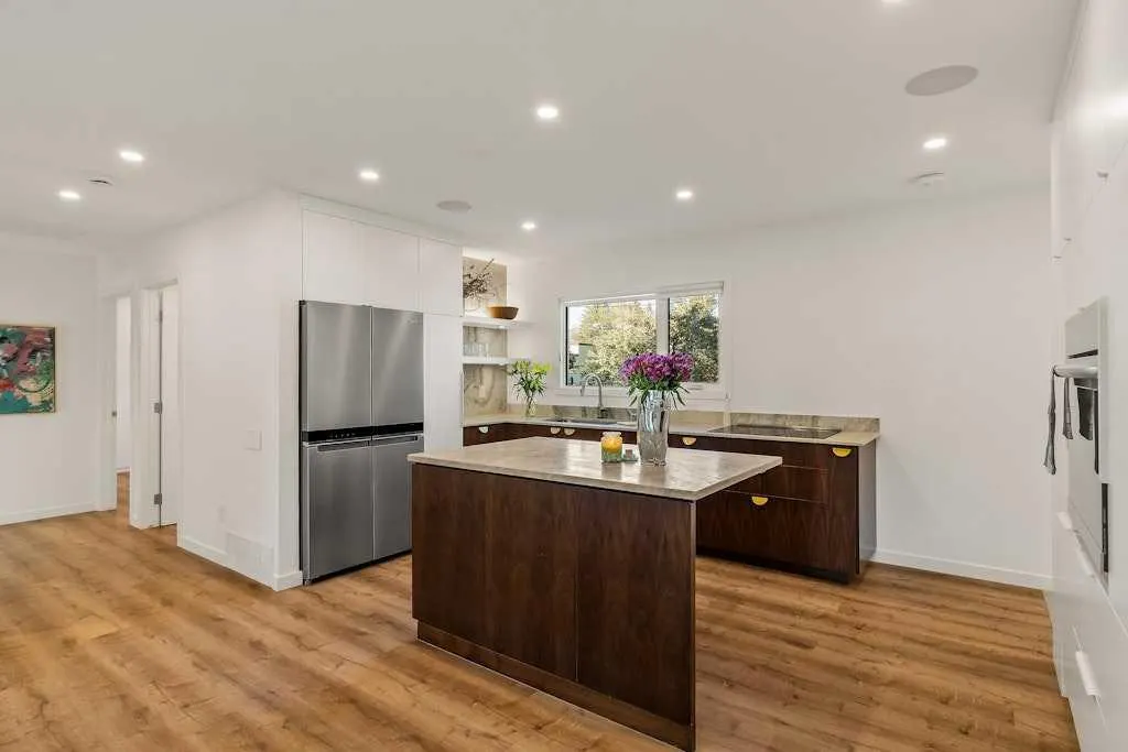 30 Lissington Drive SW