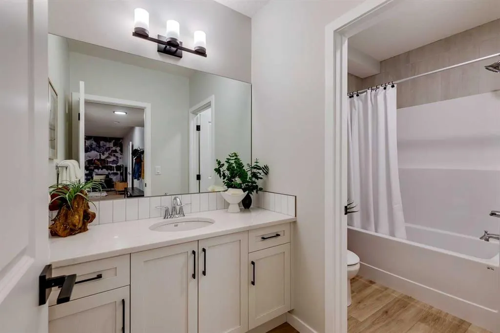136 Wolf Hollow Manor SE