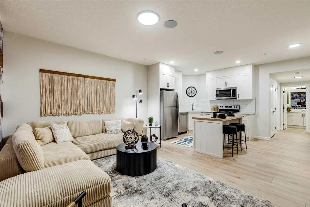136 Wolf Hollow Manor SE