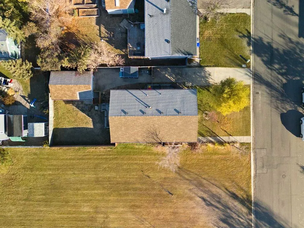 34 Willow Road W