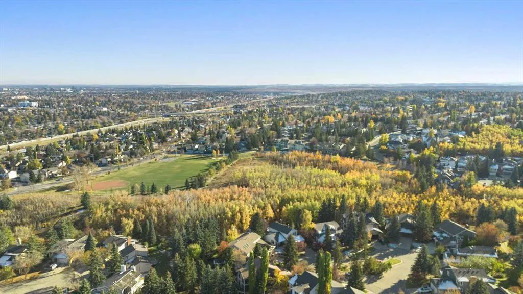 20 Stradwick Way SW