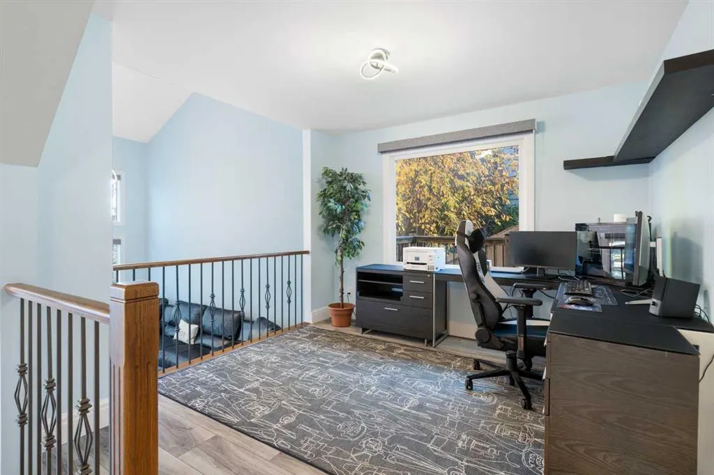 20 Stradwick Way SW