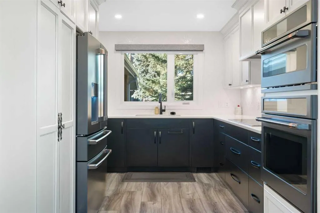 20 Stradwick Way SW