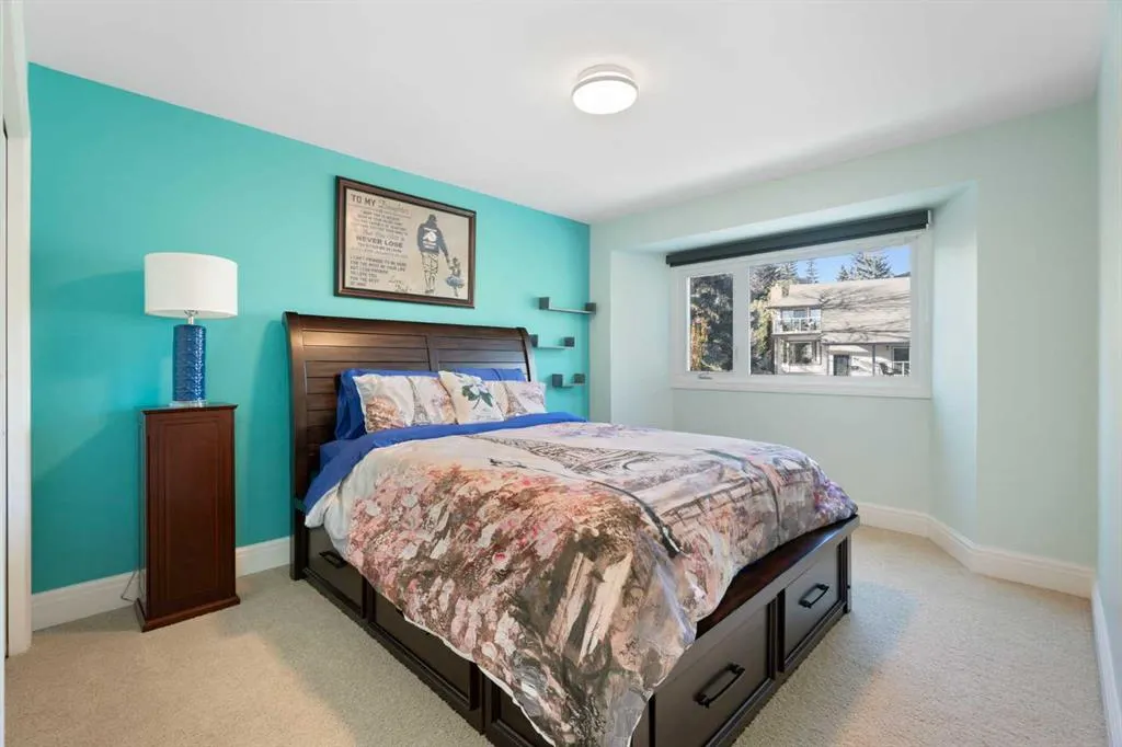 20 Stradwick Way SW