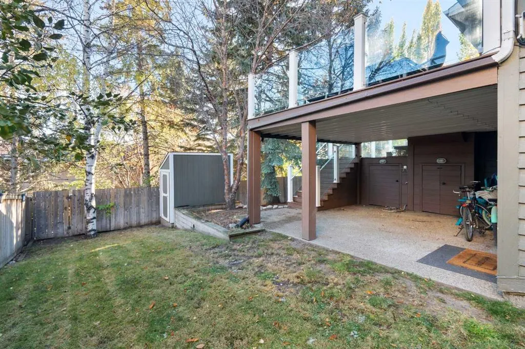 20 Stradwick Way SW