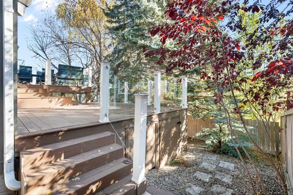 20 Stradwick Way SW