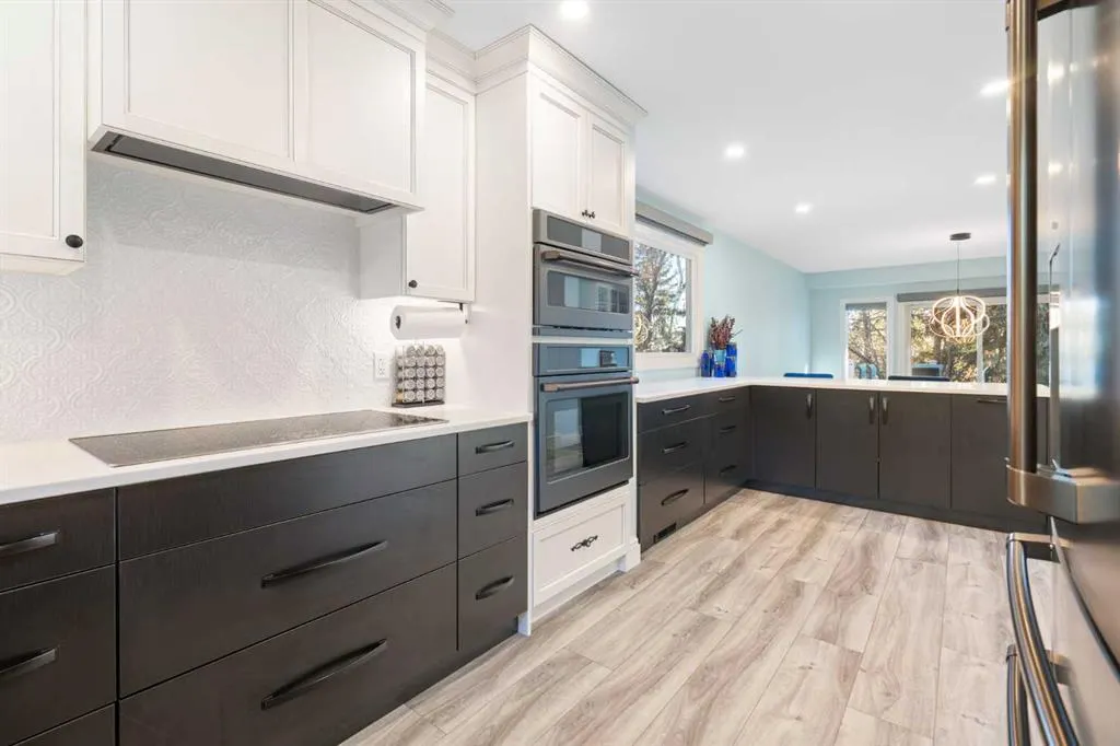 20 Stradwick Way SW
