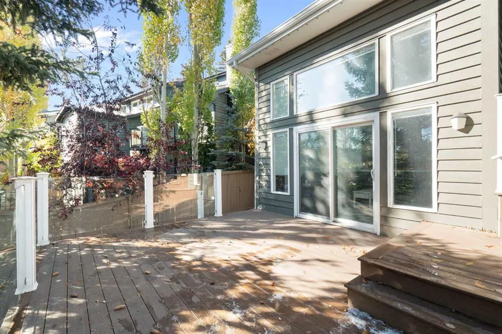 20 Stradwick Way SW