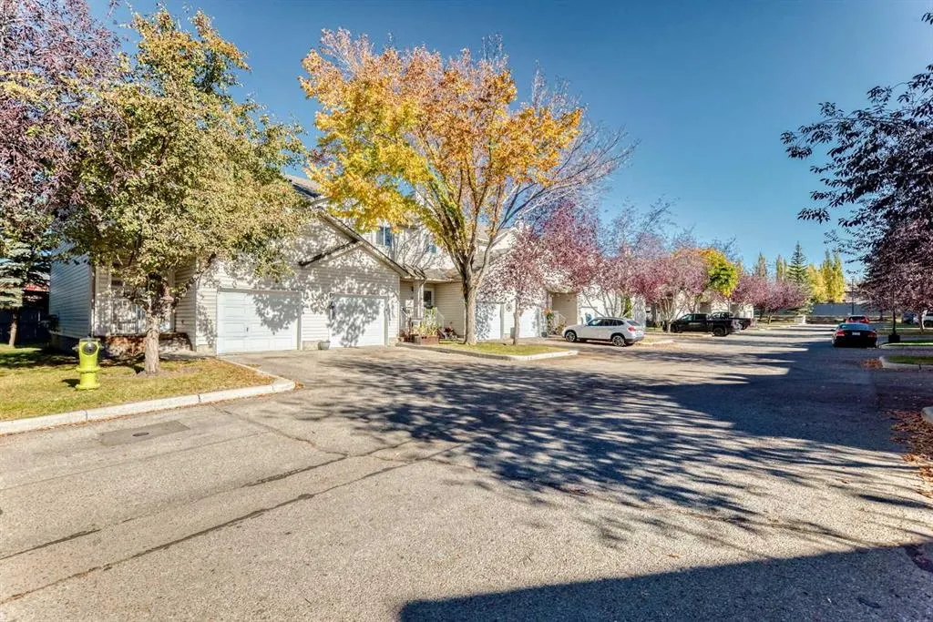 184 Mt Aberdeen Manor SE