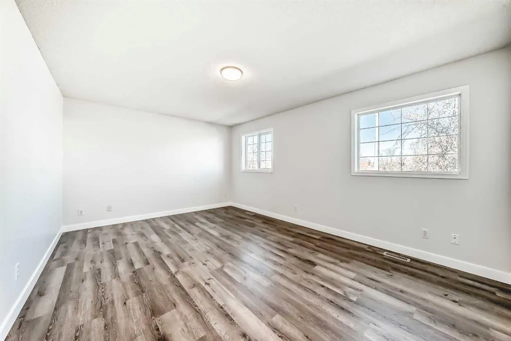 184 Mt Aberdeen Manor SE