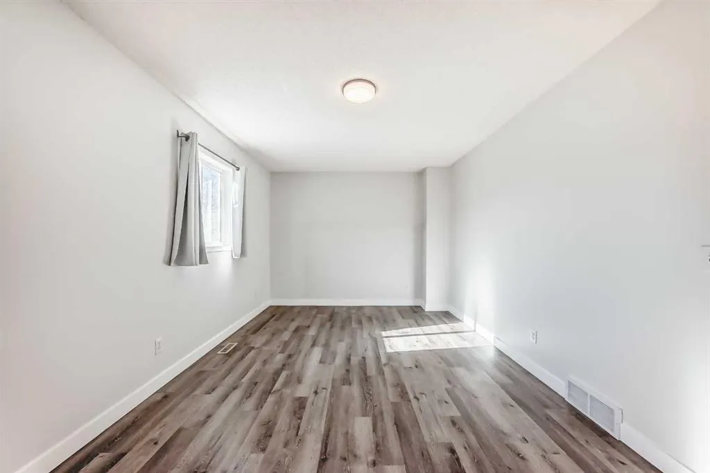 184 Mt Aberdeen Manor SE