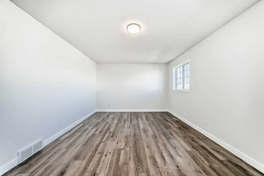 184 Mt Aberdeen Manor SE