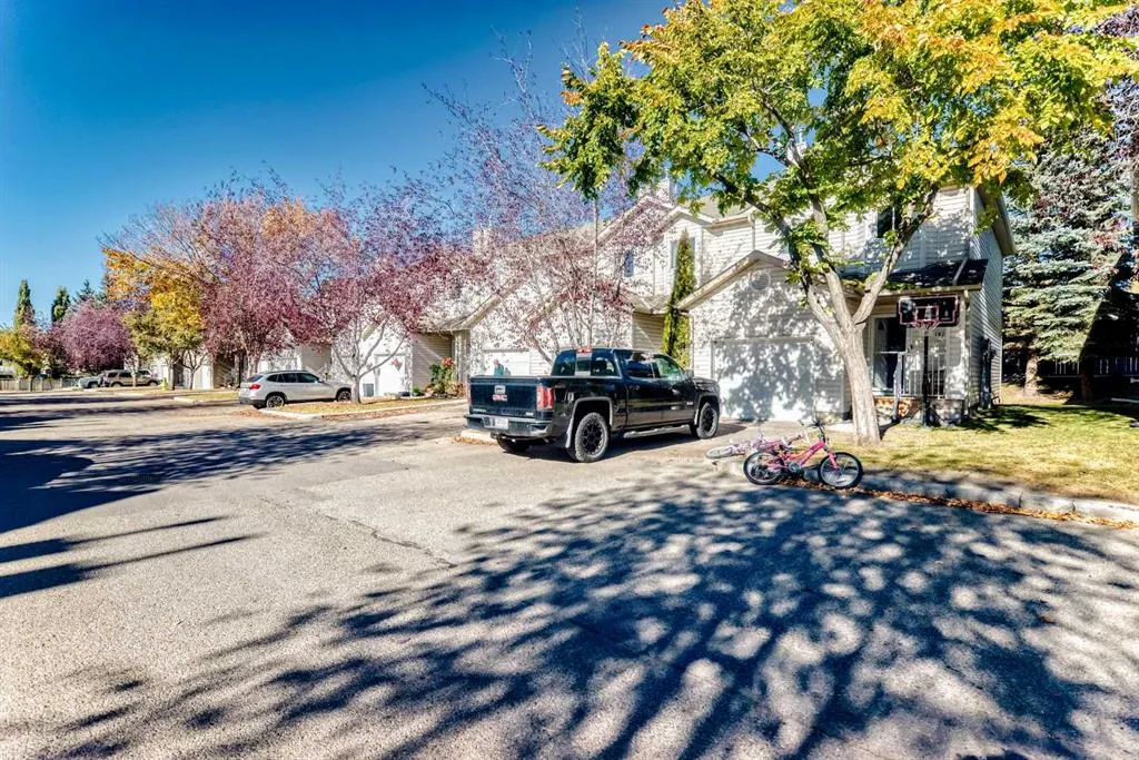 184 Mt Aberdeen Manor SE