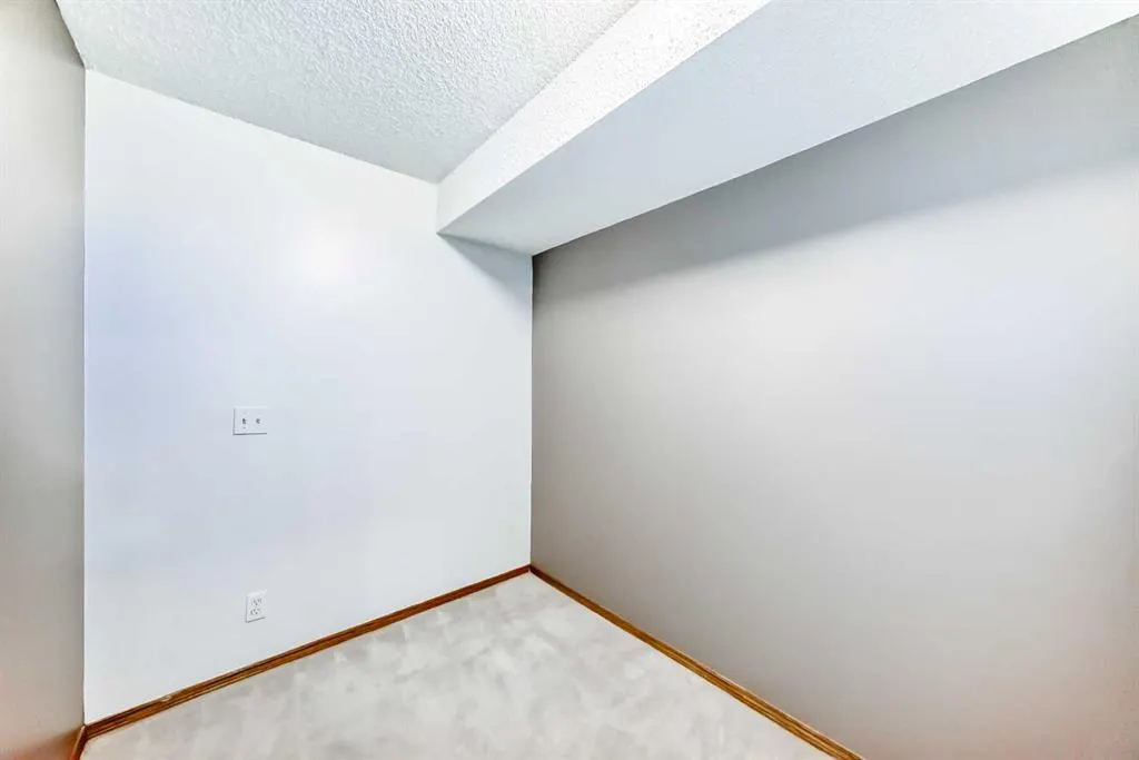 184 Mt Aberdeen Manor SE