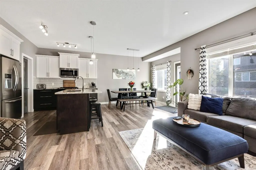 129 Wildrose Green