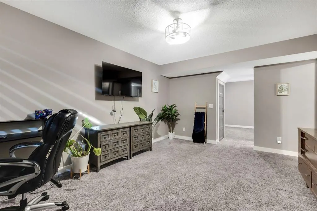 129 Wildrose Green