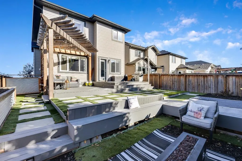 129 Wildrose Green