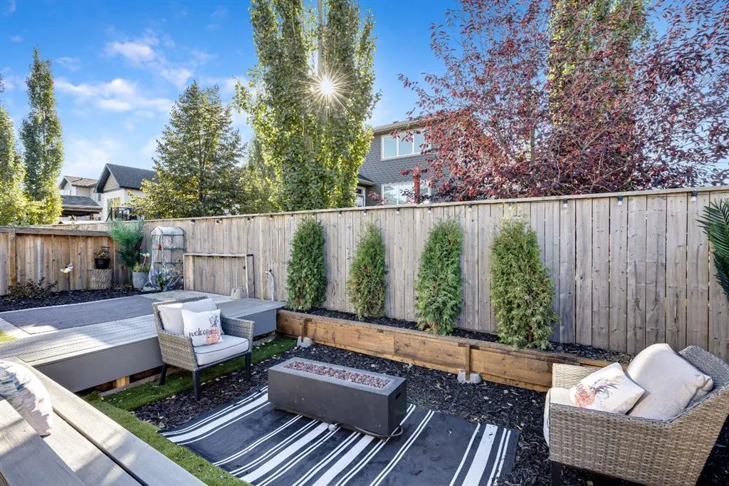 129 Wildrose Green