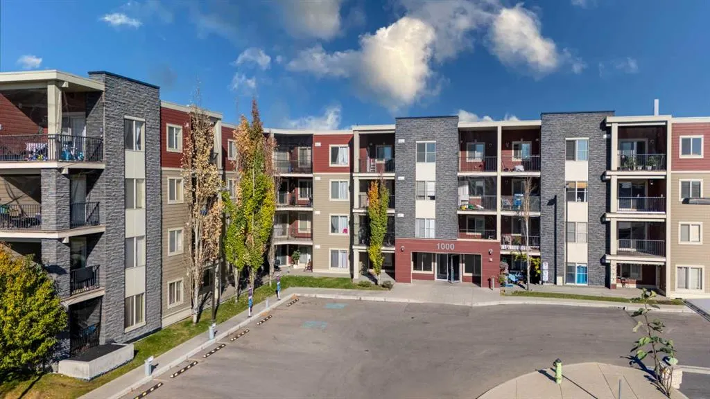 5 Saddlestone Way NE, #203